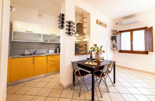 Greve in Chianti Apartment | Gallo Nero apartment 2/4 people close to the center of Greve in Chianti