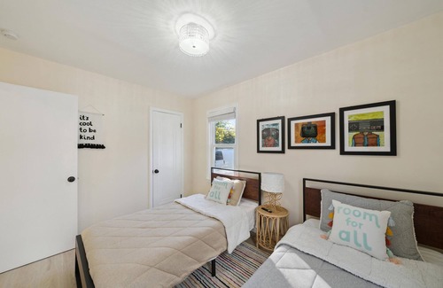 Dearborn Heights House | GameTime Hide Out Vibes