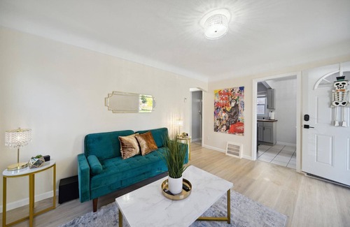 Dearborn Heights House | GameTime Hide Out Vibes