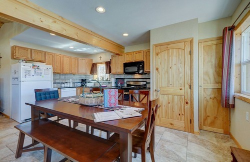 Salida House | Gantt's Corner in Downtown Salida!