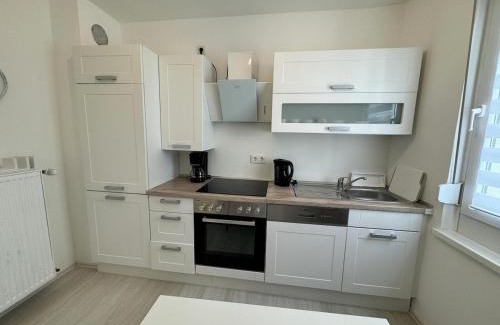 Wittlich House | Ganzes Haus in Innenstadt für 3 Küche Terrasse