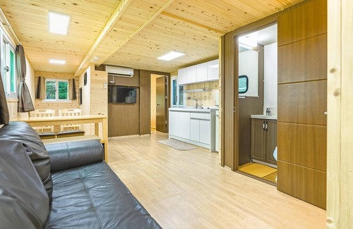 Gapyeong House | Gapeyong Donghwa Caravan