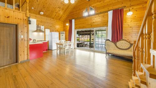 Sang House | Gapyeong Etoile Pension