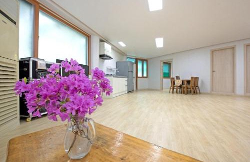 Gapyeong House | Gapyeong Gangbyeonmaru Pension