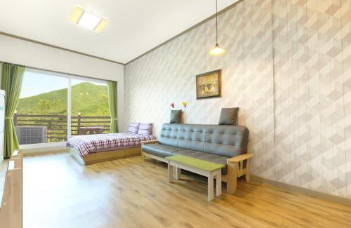Sang House | Gapyeong Ttongkkodeuruisuda Pension