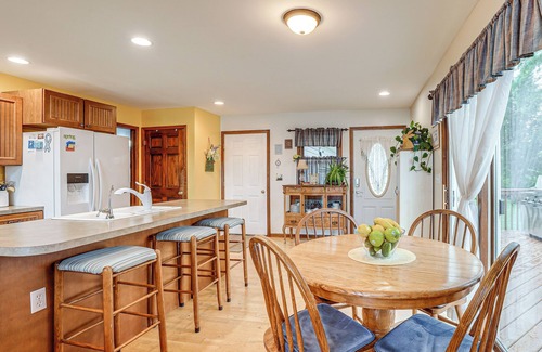 Coldwater House | Garage Game Room, Bar: Coldwater Lake House!