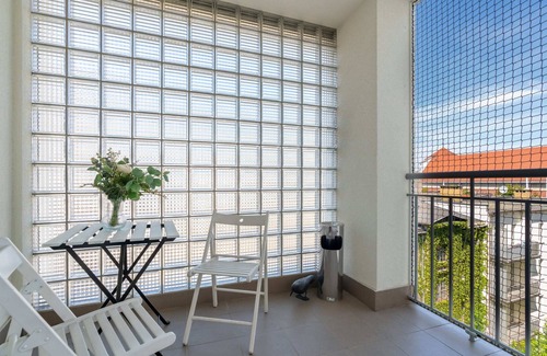 Poznan City Center Apartment | Garbary 71 | Tasteful Apartment | Balcony