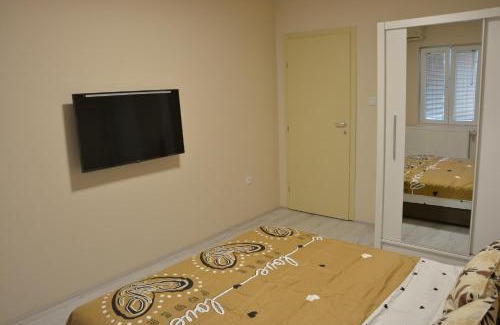 Jagodina Apartment | Garden apartmani