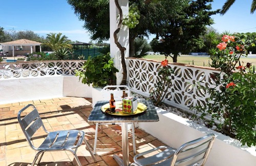Calicas Villa | GARDEN APARTMENT