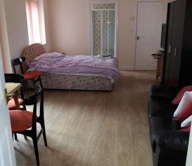 Stone Apartment | Garden Cottage