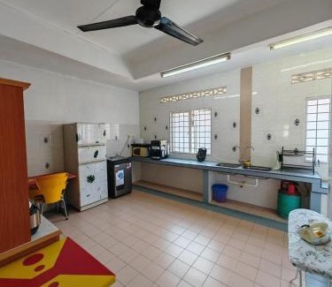 Kampung Kayu Ara House | Garden Homes Simple Seremban 2