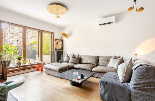 Sarajevska Apartment | Garden Oasis in City Center