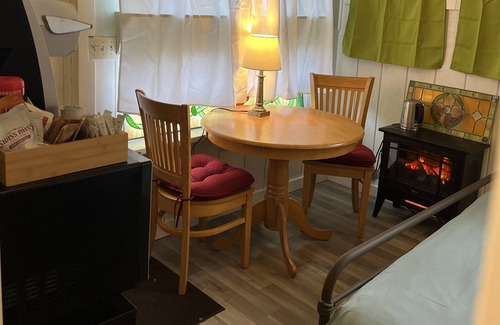 Fort Bragg Apartment | Garden Studio Downtown