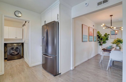 Gardena House | Gardena's Charming Family Retreat Getaway