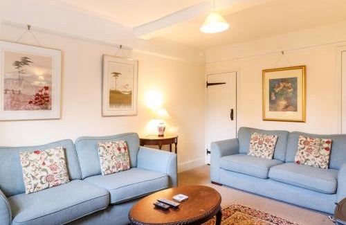 Hadleigh House | Gardener's Cottage