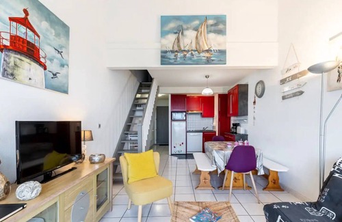 Charente-Maritime Apartment | Gardens by the sea