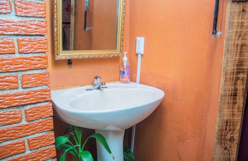 Villa Bonita Bed & Breakfast | Gardens House, Airport Juan Santamaría, Alajuela, San Jose