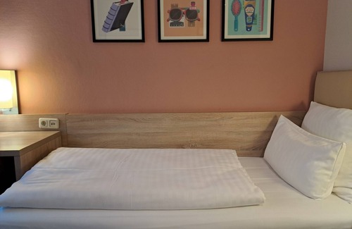 Lindenhof Hotel | Garner Hotel Bremen North by IHG