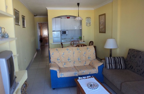 Garrucha Apartment | Garrucha apartment with pool by the sea