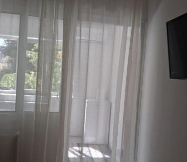 Ramnicu Valcea Apartment | Garsoniera Bixie
