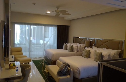 Playa Mujeres Resort | Garza Blanca: Five Star Resort in Cancun