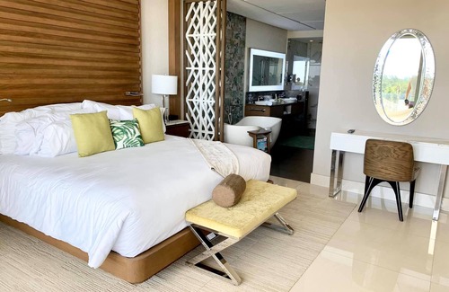 Playa Mujeres Resort | Garza Blanca: Five Star Resort in Cancun