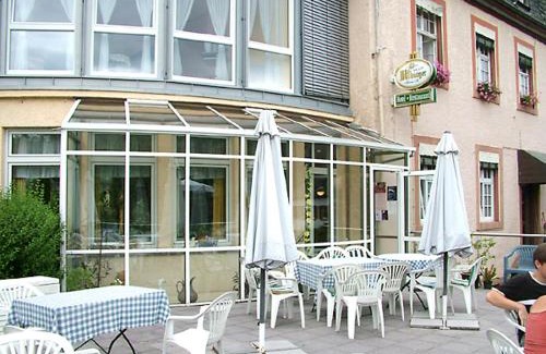 Großlittgen Hotel | Gasthof Graf-Zils