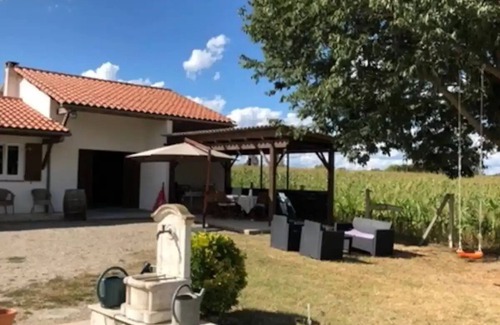 Roumagne House | Gated family home with private pool