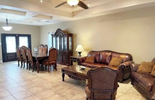 Eagle Pass House | Gated Parking/4 Bedroom-5 bed -2bath Entire Home