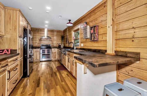 Old Fort Cabin | Gateway Getaway with Mountain Views and Fireplace