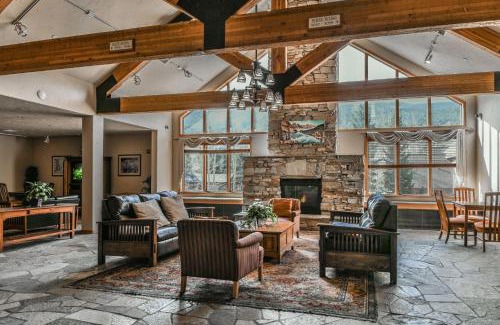 Mountain House House | Gateway Lodge 5027 by SummitCove Lodging