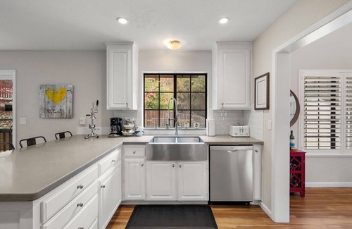 Murphys House | Gathering Place - Murphys Vacation Rentals
