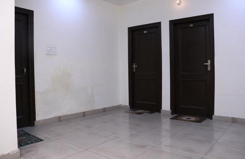 Zirakpur Hotel | Gaurav Residency