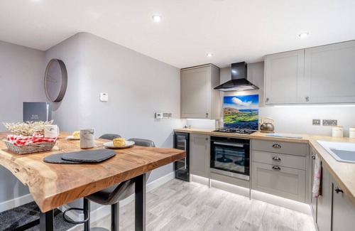 Threlkeld House | The Swallow - Mire House