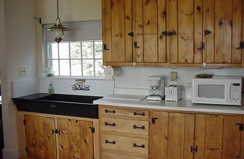 Stonington Cottage | Geary House at Fifield Point