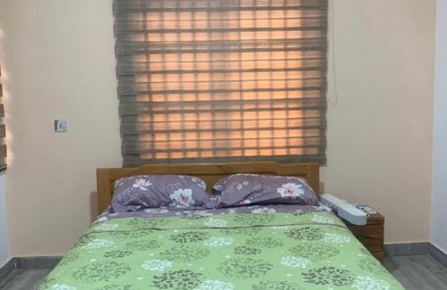 North Legon House | Gee place