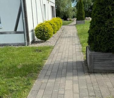 Kritzmow Apartment | Gemütliche 100 qm Ferienwohnung in Ostseenähe