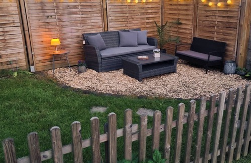 Bausendorf Apartment | Gemütliche Ferienwohnung für Maximal 4 Personen in der Eifel - Nähe Mosel