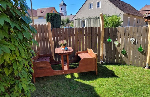 Malschwitz Apartment | Gemütliche Ferienwohnung am Kirschbaum in Malschwitz in der Oberlausitz
