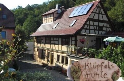 Schonungen Apartment | Gemütliche Ferienwohnung in ruhiger Lage mit voll ausgestatteter Küche