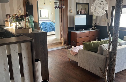 Scheidt Apartment | Gemütliche Ferienwohnung für bis zu 8 Personen - Urlaub am Lahnwanderweg