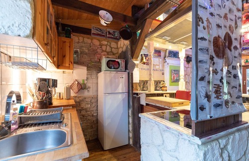 Wismar Apartment | Gemütliche Ferienwohnung in Wismar mit Holzofen