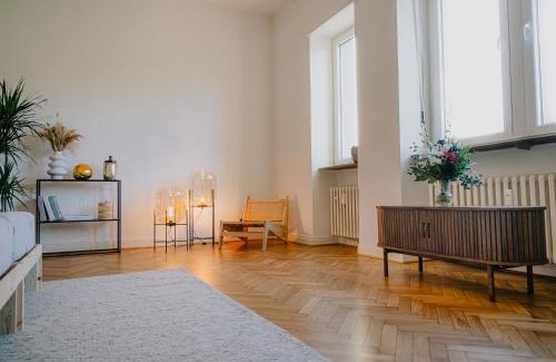 Neuendorf Apartment | Gemütliche Rheinblick Residenz