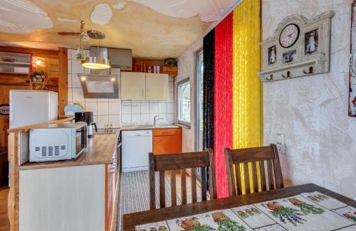 Nakensdorf House | Gemütlicher Bungalow mit Garten UND Whirlpool in Nakenstorf