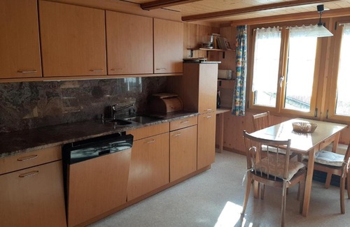 Innertkirchen Apartment | Gemütliches Chalet