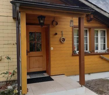 Innertkirchen Apartment | Gemütliches Chalet