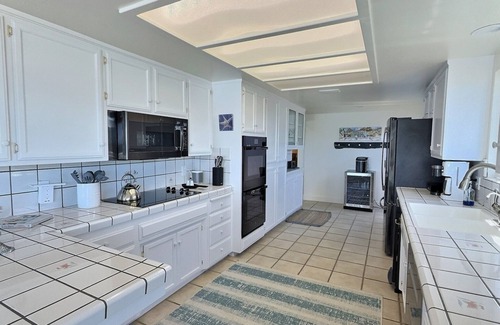 Cayucos House | Gem Of The Sea – A Cayucos Home with Stunning Views & Private Beach Access!