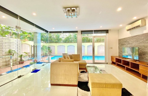 Thao Dien Villa | Gem Villa 215 - Biệt thư hiện đại có hồ bơi lớn giữa lòng Thảo Điền