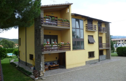 Ponte Buriano Apartment | Gemelli House - Calla Apartment