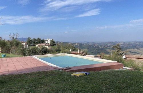 Gemmano Villa | Gemmano's villa with pool and Vineyard